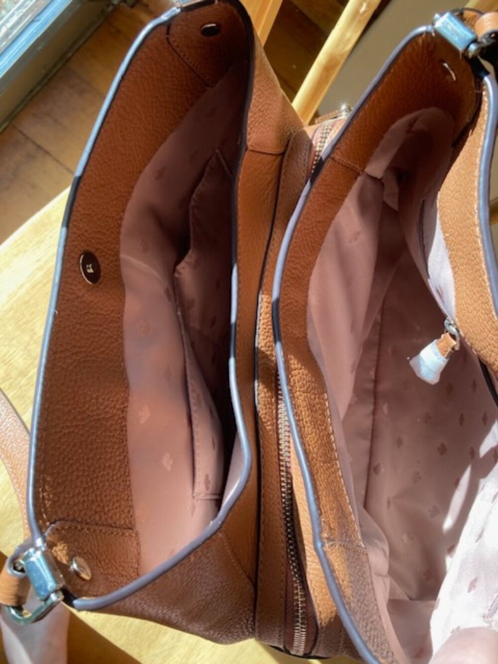 Kate Spade New York Camel Leather Shoulder Bag Preppy Classic Quiet Luxury - Picture 4 of 6